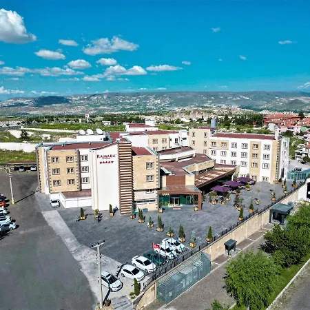 Ramada By Wyndham Cappadocia فندق 5*
