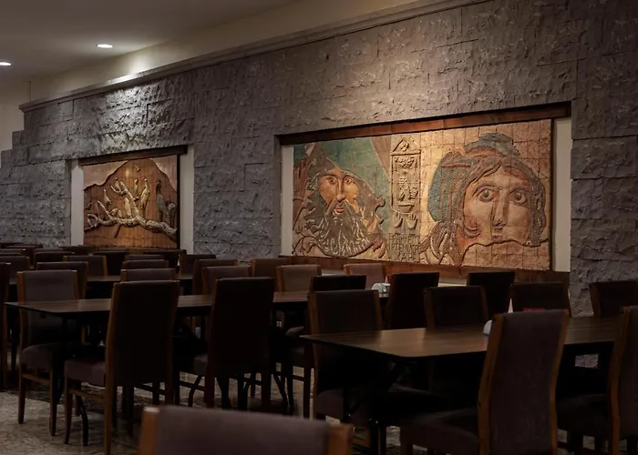 فندق Ramada By Wyndham Cappadocia 5*