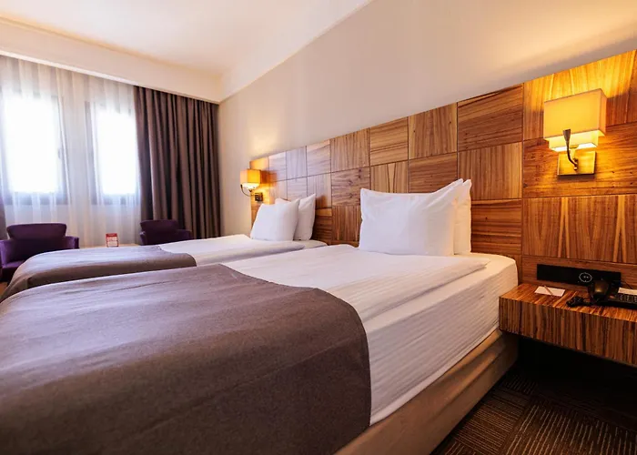 Ramada By Wyndham Cappadocia فندق 5*