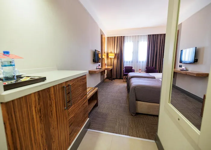 فندق Ramada By Wyndham Cappadocia